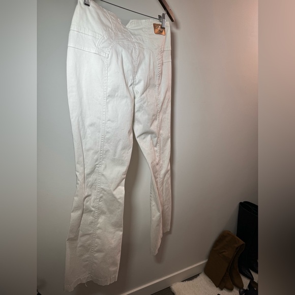 Low rise pants - Picture 4 of 6